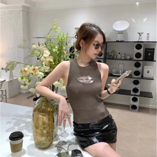 Diesel stock Yu Shuxin Yang Mi same type hollow-out metal round label knitted tube Vest Womens Western style fashionable hot girl top EXU6