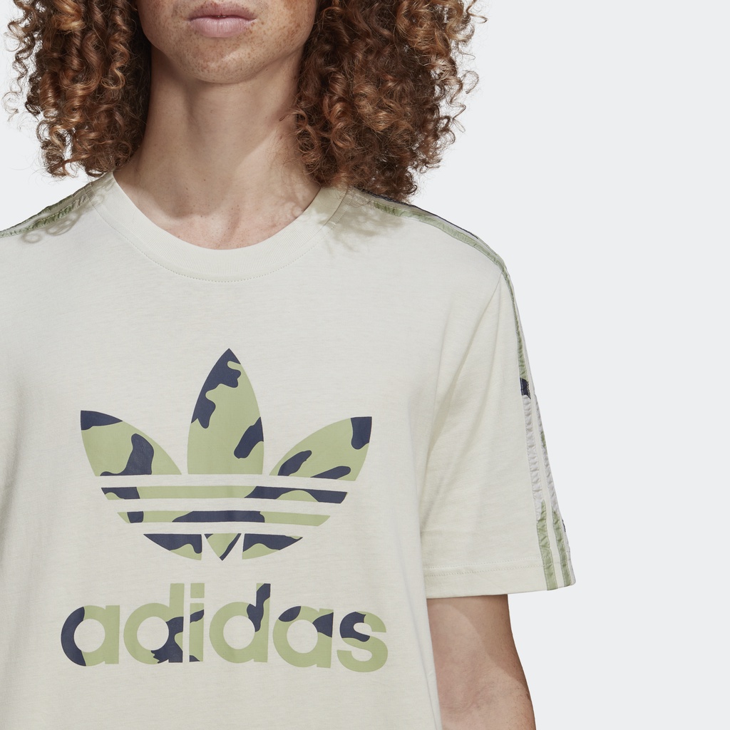 adidas-ไลฟ์สไตล์-เสื้อยืด-graphics-camo-infill-ผู้ชาย-สีเทา-hf4889