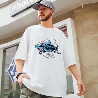【NEW】เสื้อยืดแขนสั้น พิมพ์ลายการ์ตูนปลาฉลาม แฟชั่นฤดูร้อน สไตล์ยุโรป และอเมริกา แนวสตรีท สําหรับผู้ชาย