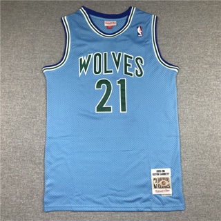 เสื้อกีฬาแขนสั้น ลายทีม NBA Minnersota Timberwolves No. เสื้อกีฬาบาสเก็ตบอล ลายทีมชาติฟุตบอล GARNETT Season 95-96 21 ชุดเยือน สีฟ้า สไตล์เรโทร 2021 117644