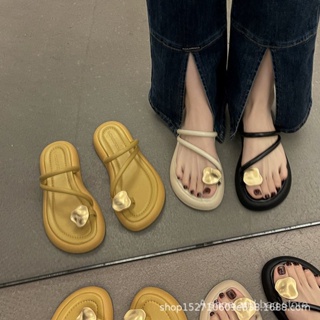 รองเท้าแตะตั้งนิ้วเท้าฝรั่งเศสผู้หญิงฤดูร้อนเกาหลีอเนกประสงค์แบน soled รีสอร์ทรองเท้าชายหาดสบาย ๆ SD9488