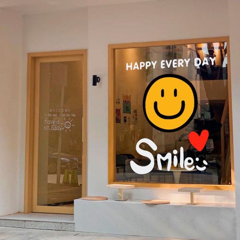 สติกเกอร์-ลายหน้ายิ้ม-สําหรับตกแต่งกระจก-หน้าต่าง-ร้านกาแฟ-ร้านชานม-ร้านเสื้อผ้าเด็กอนุบาล