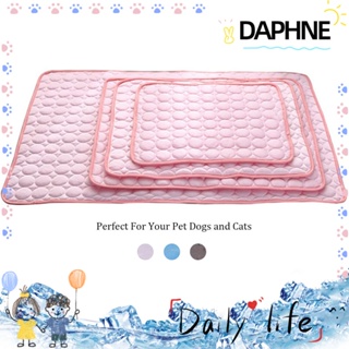 Daphne เบาะที่นอน ผ้าเรยอน ระบายความร้อน 5 ขนาด สําหรับสัตว์เลี้ยง สุนัข แมว
