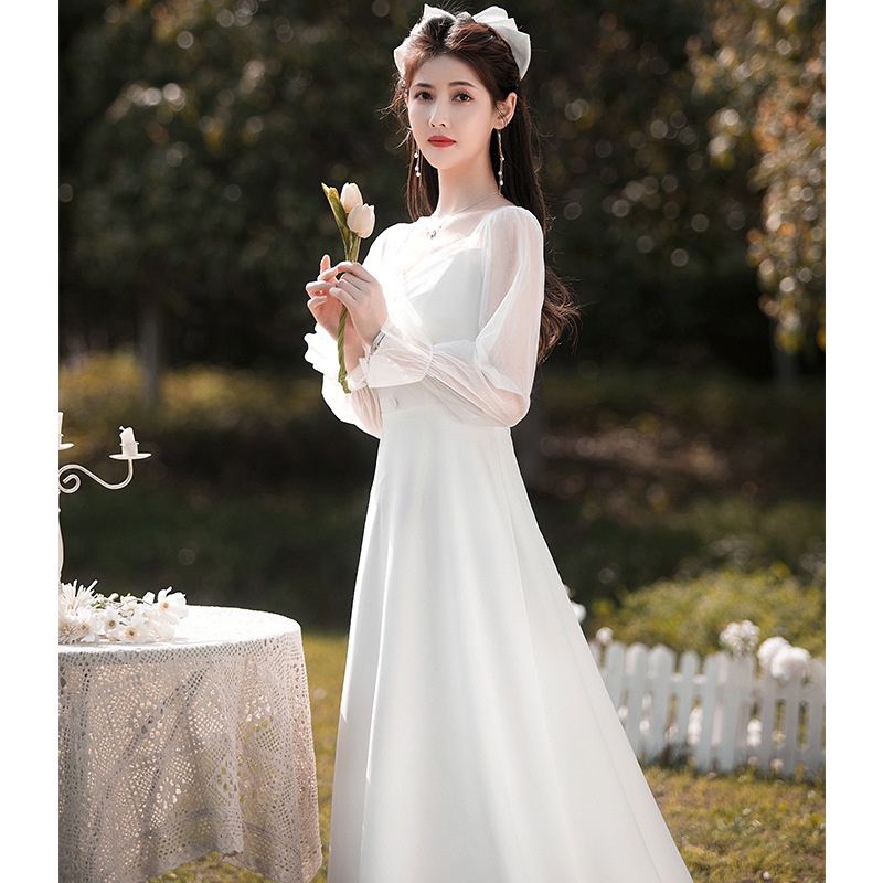ซาตินใหม่ชุดแต่งงานที่เรียบง่ายเจ้าสาวสนามหญ้าริมทะเลแต่งงานฮันนีมูนท่องเที่ยวแฟชั่นชุดราตรียาวสีขาว