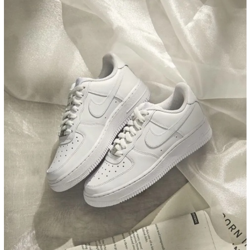 รองเท้าผ้าใบ-nike-air-force-1-low-07