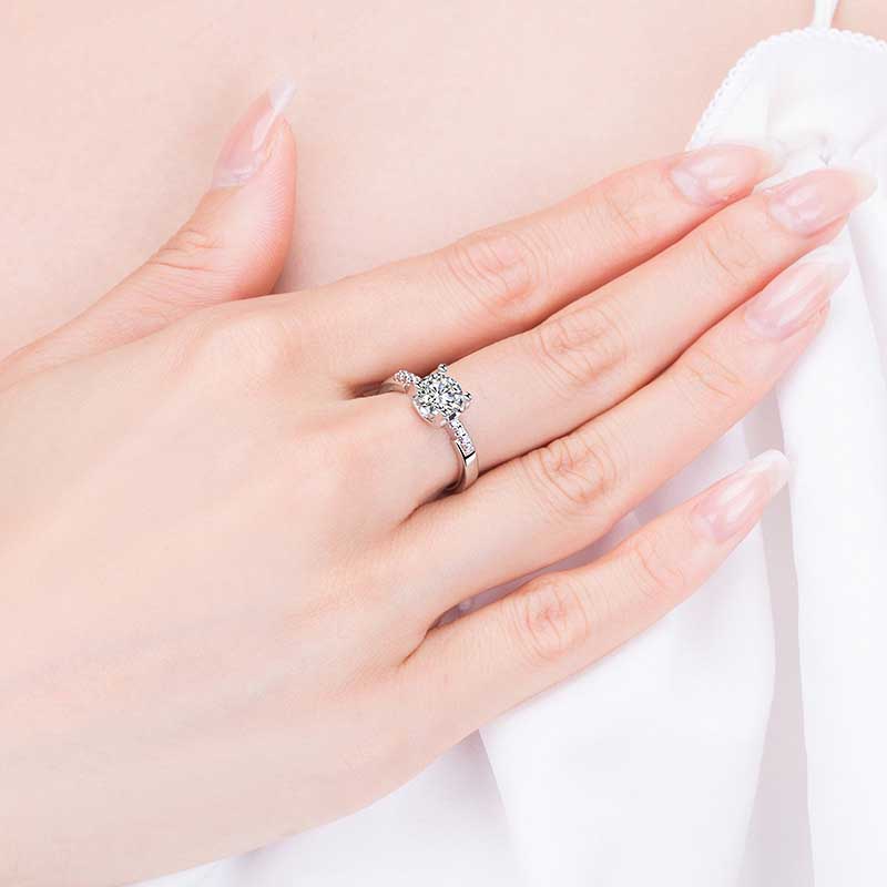 แหวนหมั้นแต่งงาน-ประดับเพชรคริสตัล-ไทเทเนียม-สีเงิน-ปรับขนาดได้-หรูหรา-แฟชั่นคู่รัก-สําหรับผู้ชาย-และผู้หญิง
