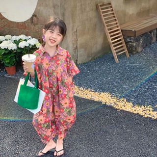 FiFi Baby พร้อมส่ง ชุดเด็กผู้หญิงลายลายดอกไม้ ชุดจั๊มสูทเด็กสไตล์เกาหลี กางเกงเด็กผู้หญิง สวมใส่สบาย ไซส์(95-130cm)