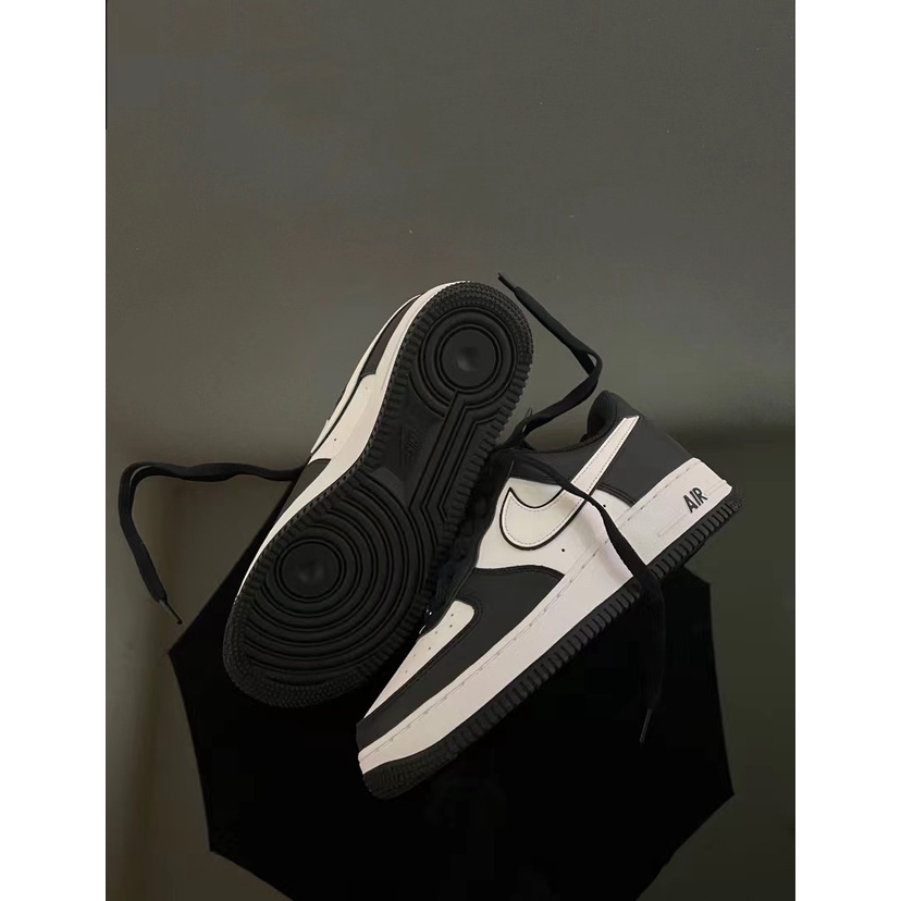 nike-air-force-1-low-black-and-white-panda-ของแท้-100