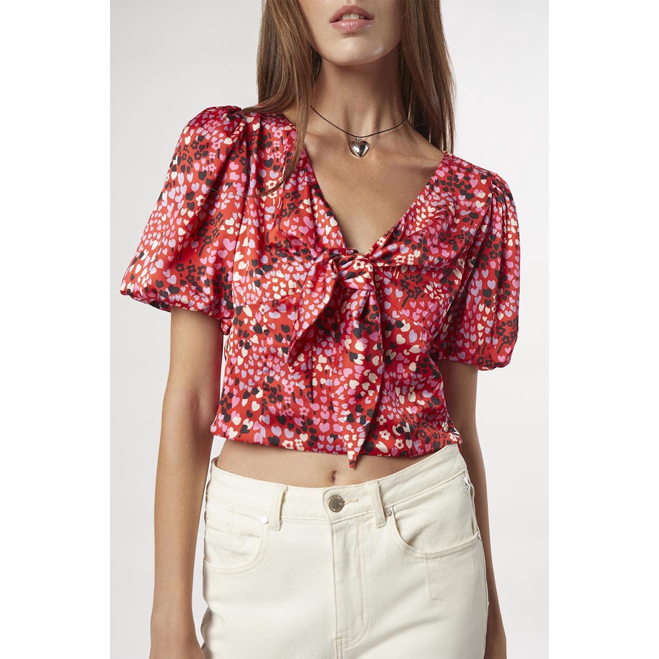 esp-เสื้อเบลาส์ลายมินิฮาร์ทแต่งโบว์-ผู้หญิง-สีแดง-mini-heart-print-blouse-with-bow-tie-detail-5936