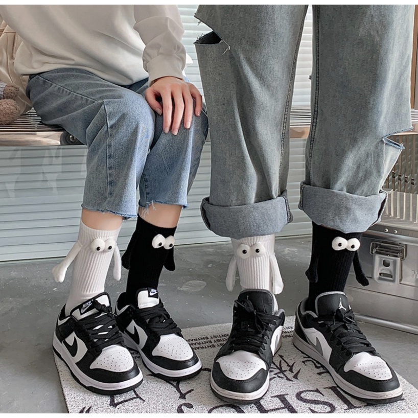 ถุงเท้าข้อสั้น-แบบแม่เหล็ก-สามมิติ-สีดํา-และสีขาว-สําหรับผู้ชายและผู้หญิง