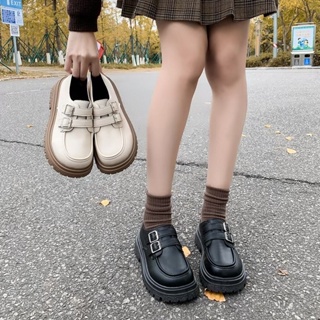 ภาพหน้าปกสินค้า[โค้ด MUNUS005 ลด 45.-] Thick Bottom Leather Shoes รองเท้าหนังพื้นหนา ที่เกี่ยวข้อง