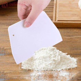 Plastic Pastry Blade Kitchen Baking Tools Cake Scraper Pizza Cutter Scraper Dough Pastry Slicer Bread Tools Spatulas