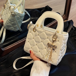 High-level sense handbag, small fragrant style, famous bag, ins niche bag, female concubine bag, 2023 summer new oblique straddle bag