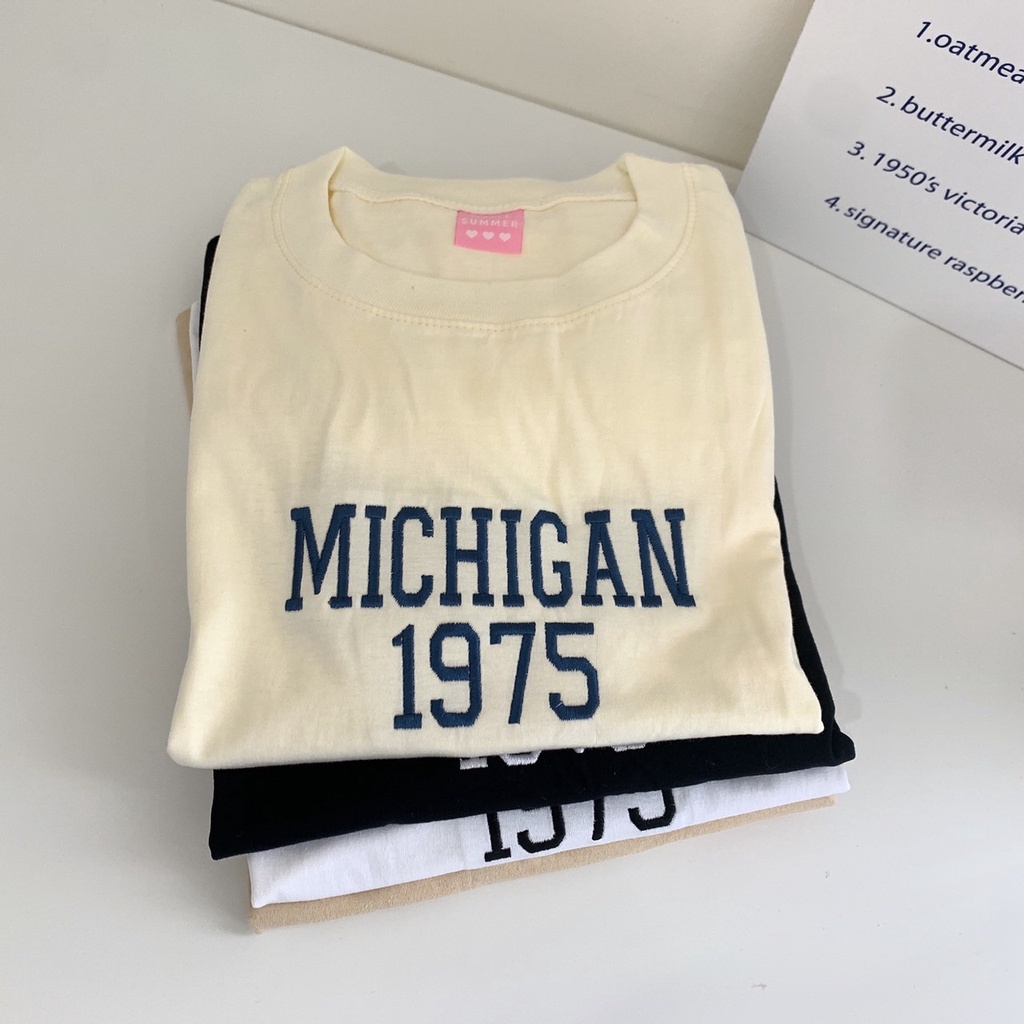 s114-เสื้อยืด-oversize-ผ้าคอตตอน-สไตล์มินิมอล-ปัก-michigan-1975