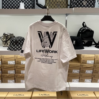 Lifework เสื้อยืด แขนสั้น ผ้าฝ้ายแท้ พิมพ์ลาย อินเทรนด์