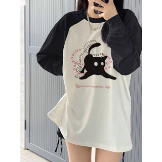 เสื้อยืดแขนยาว พิมพ์ลายการ์ตูนแมว สีตัดกัน แฟชั่นคู่รัก