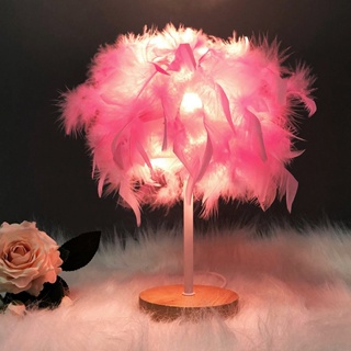 โคมไฟตั้งโต๊ะ รูปขนนก ขนาดเล็ก หรูหรา สร้างสรรค์ สไตล์นอร์ดิก สําหรับตกแต่งห้องนอน งานแต่งงาน ห้องฉลอง