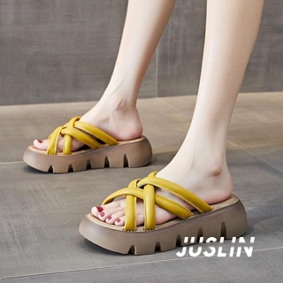 JUSLIN ร้องเท้า รองเท้าแตะ รองเท้าแฟชั่น สะดวกสบาย สไตล์เกาหลี แฟชั่น ด้านล่างหนา สุขภาพดี รองเท้ากันลื่น 2023 ใหม่ 052008