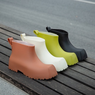 รองเท้าบูทยาง กันฝน กันน้ํา กันลื่น ให้ความอบอุ่น แฟชั่นฤดูร้อน สําหรับผู้หญิง