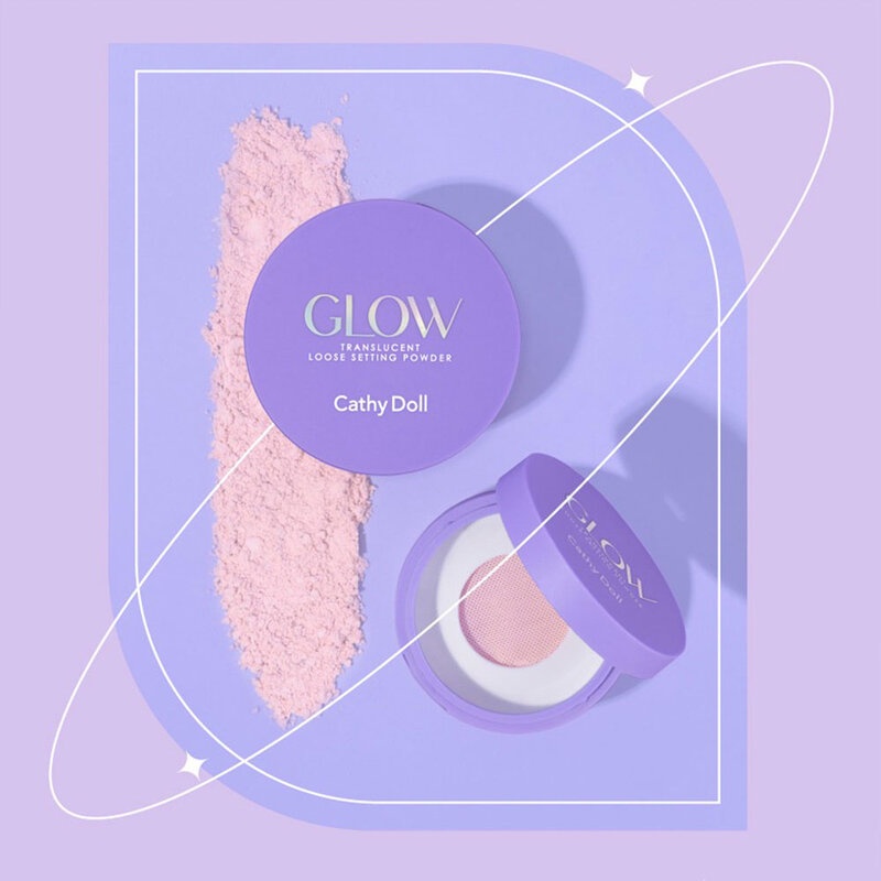 cathy-doll-glow-translucent-loose-setting-powder-10g-เคที่-ดอลล์-แป้งฝุ่นเนื้อเนียนละเอียด-ช่วยให้ผิวหน้าเรียบเนียน