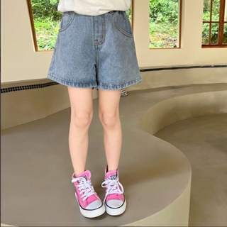 พร้อมส่ง กางเกงยีนขาสั้น แบบบาง ลําลอง สไตล์เกาหลี ญี่ปุ่น แฟชั่นฤดูร้อน สําหรับเด็กผู้หญิง 2023
