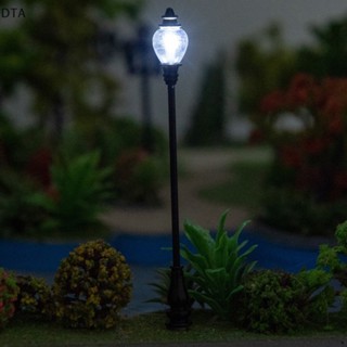 Dta โมเดลโคมไฟ Led 3V สเกล 1:87 ขนาดเล็ก สีขาว สําหรับฉากไมโคร DT