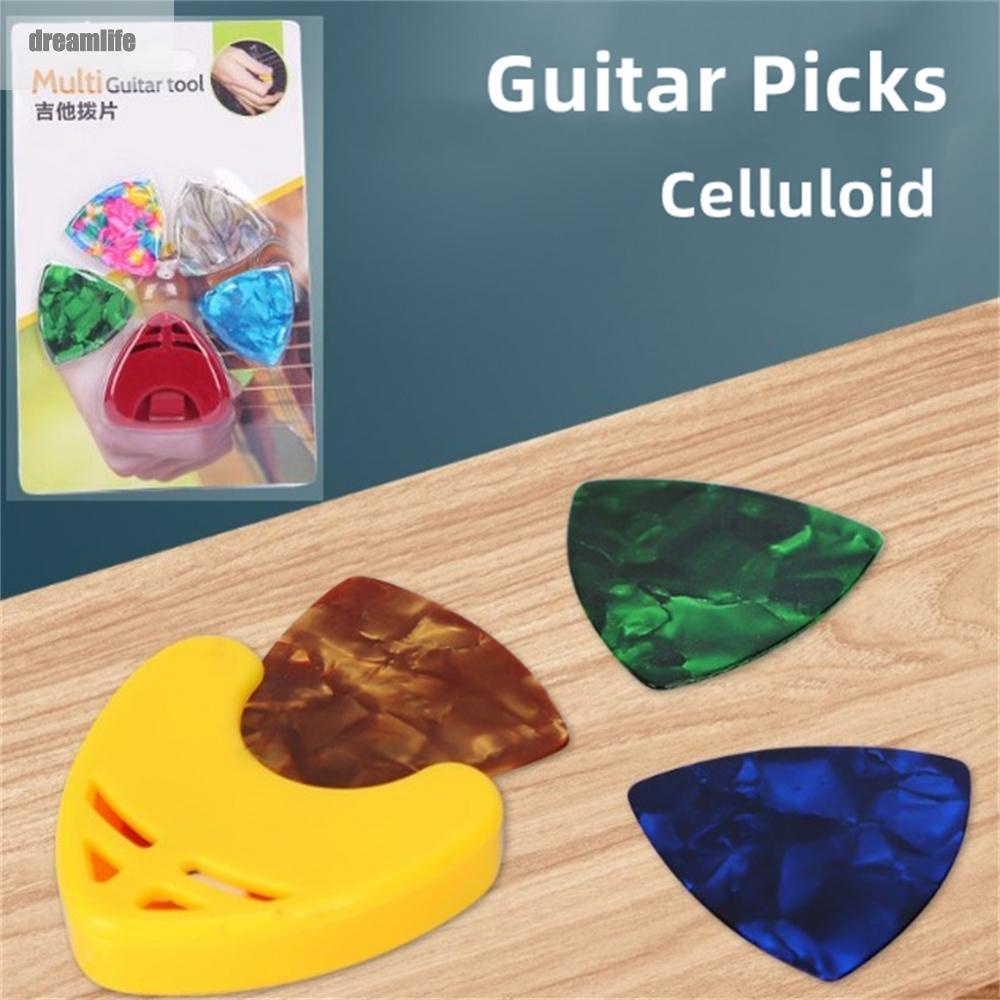 dreamlife-triangle-guitar-picks-3-x-3-2cm-4-pcs-accessories-celluloid-pick-holder