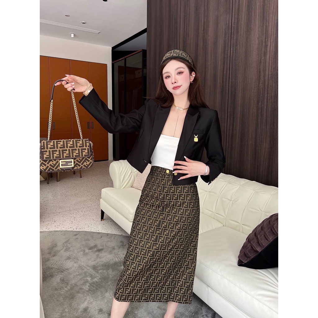 7mal-cel-23-fall-winter-new-cute-sweet-back-heavy-industry-tassel-irregular-side-logo-cloth-embroidered-small-suit-short