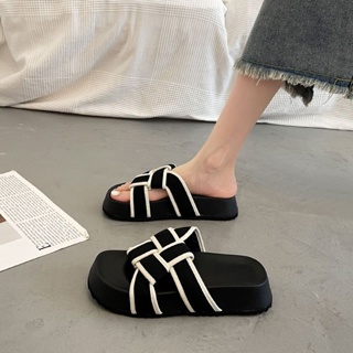 Aès  องเท้าแตะหญิง รองเท้าแตะ ลำลองสำหรับผู้หญิง พื้นรองเท้าหนามาก  สบาย Stylish fashion สไตล์เกาหลี B20H1CX 36Z230909