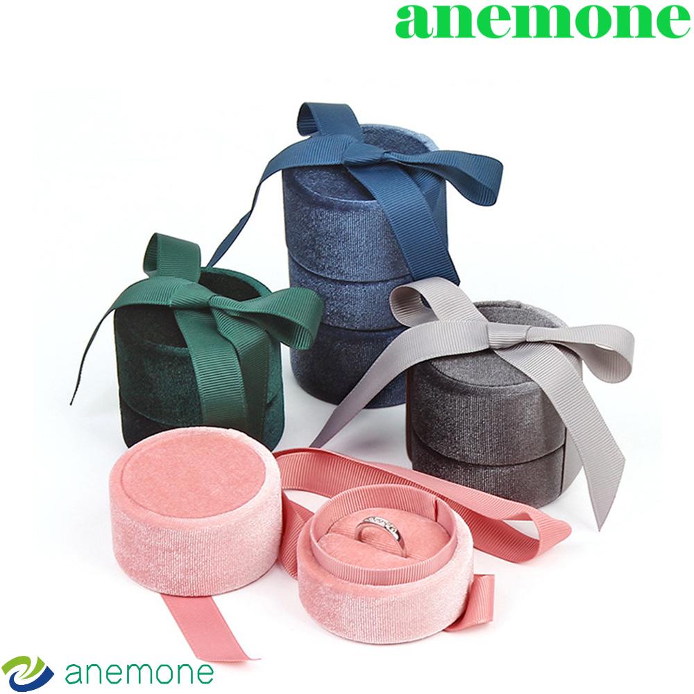 anemone-กล่องเครื่องประดับ-สร้อยคอ-แหวนหมั้น-แหวนแต่งงาน-โบว์-เครื่องประดับแฟชั่น