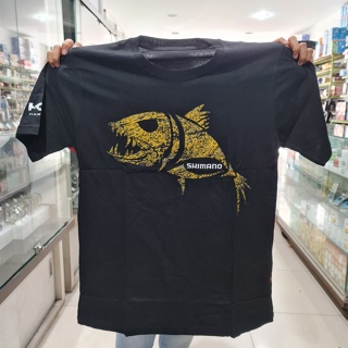 【พร้อมส่ง】 เสื้อยืดผ้าฝ้ายพรีเมี่ยม เสื้อยืด Shimano Original โดย Shimano Merchandise แขนสั้นพิมพ์พรีเมี่ยม