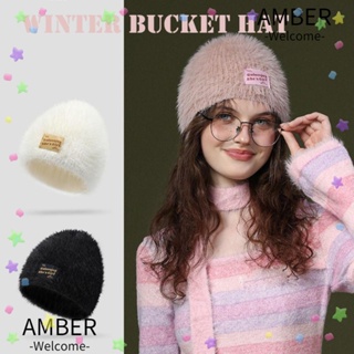 Amber หมวกบีนนี่ ขนเฟอร์เทียม กันลม ยืดหยุ่น ผ้ากํามะหยี่ขนนิ่ม แฟชั่นฤดูหนาว อบอุ่น ป้องกันหู หนา เสาเข็มขึ้น หมวก อุปกรณ์เสริม สําหรับผู้หญิง