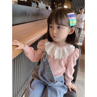 Girls long-sleeved T-shirts Spring and Autumn New Childrens Foreign style blouses Autumn Girls Lace Lace neckline 3