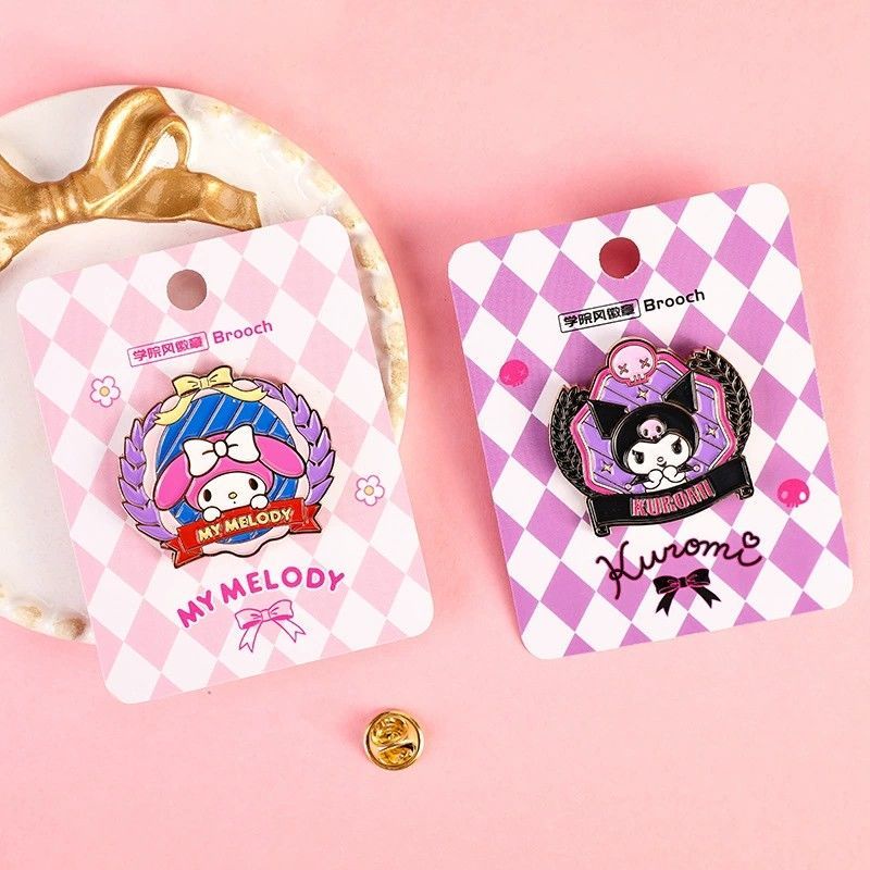 เข็มกลัดโลหะ-ลายการ์ตูน-sanrio-kuromi-preppy-style-cinnamon-dog-สําหรับติดตกแต่ง