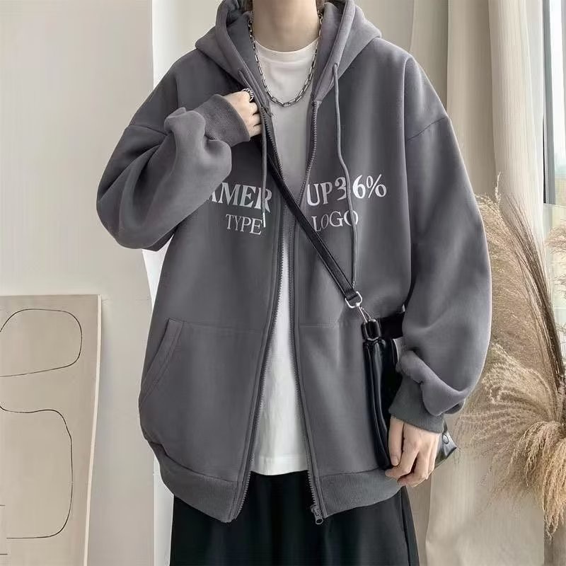 คุณภาพสูง-เสื้อแจ็กเก็ตกันหนาว-เสื้อคาร์ดิแกน-มีฮู้ด-พิมพ์ลายตัวอักษร-ทรงหลวม-สไตล์เกาหลี-ฮ่องกง-ย้อนยุค-ขนาดใหญ่-เหมาะกับฤดูใบไม้ผลิ-และฤดูใบไม้ร่วง-สําหรับผู้ชาย