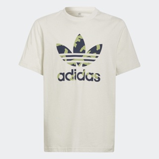 adidas ไลฟ์สไตล์ เสื้อยืดพิมพ์ลายพราง เด็ก สีเทา HF7451