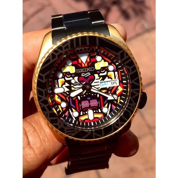 Seiko 5Sport “The Tiger” Rukkit Limited Edition SRPJ92K1 | Shopee 