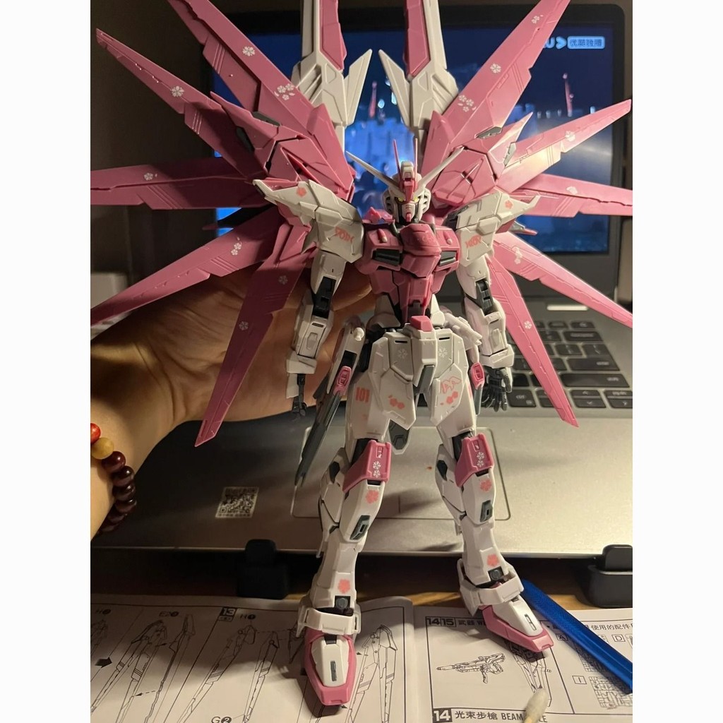 1/100 MG Freedom Repair Version 6650 Sakura Pink Gundam ชุดโมเดลกันดั้ม ...