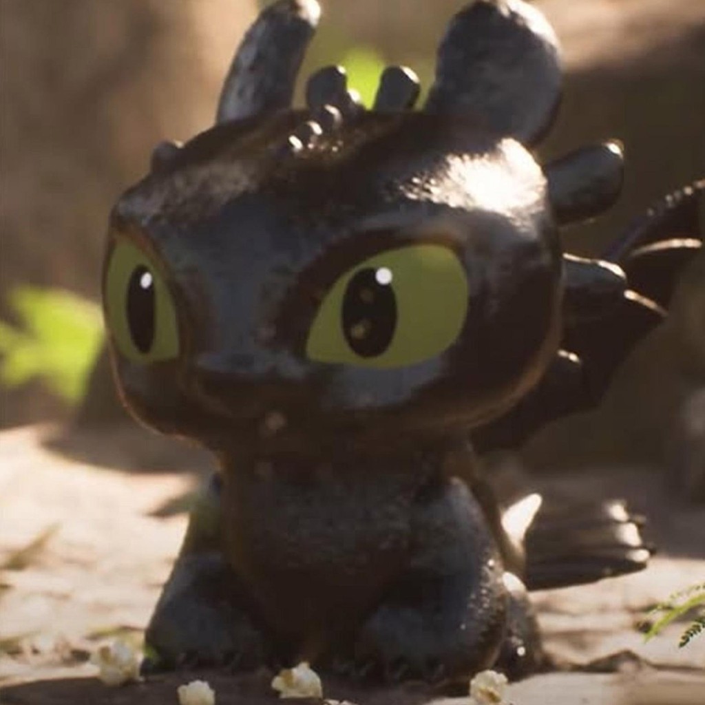 วิธีรถไฟมังกรของคุณ Popcorn Bucket ภาพยนตร์-Themed Toothless Popcorn ...