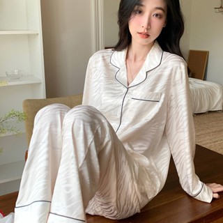 สตรีผ้าไหมน้ำแข็งชุดนอน jacquard ชุดใหม่ตัวอักษรลายเสือความรู้สึกระดับ high-end เสื้อผ้าบ้านสุทธิสีแดง SL1398