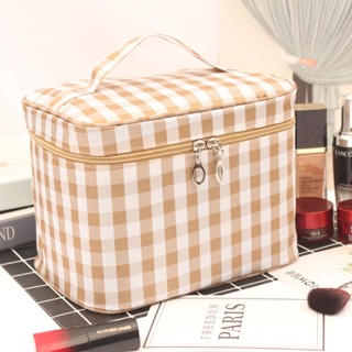 Internet celebrities cute makeup bag, large capacity portable cosmetics storage bag, hand travel wash bag ins super hot