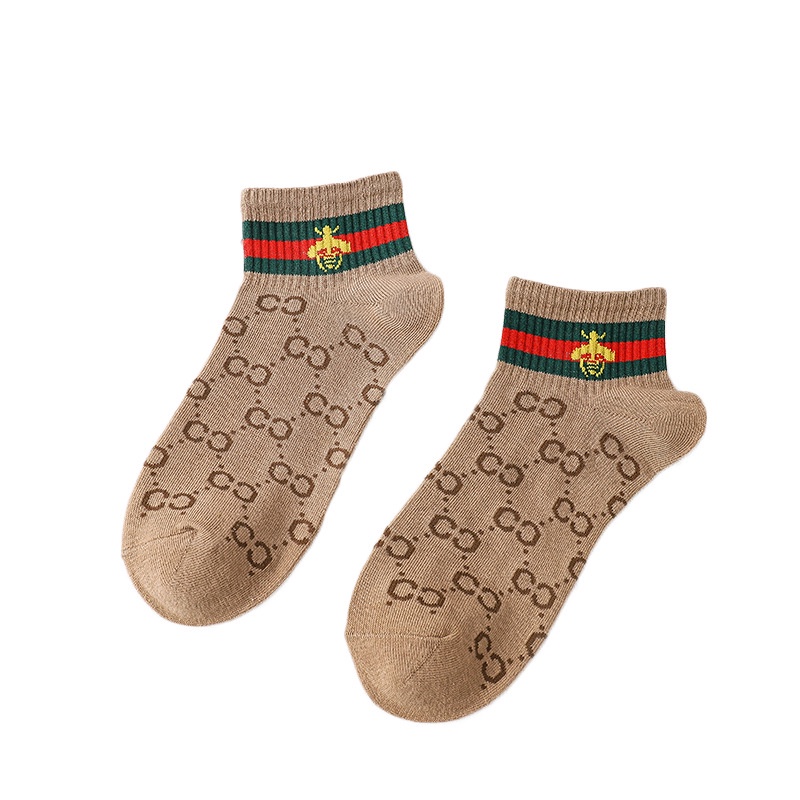 hot-sale-spring-new-bee-socks-womens-european-and-american-fashion-brand-ins-letter-womens-boat-socks-japanese-college-style-womens-socks-8cc