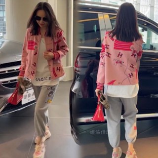 เสื้อแจ็กเก็ตลําลอง ปักลายตัวอักษร และกางเกงขาสามส่วน แฟชั่นฤดูใบไม้ผลิ และฤดูใบไม้ร่วง 2023