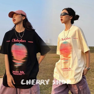 cherryshop พร้อมส่ง🔥เสื้อยืด🍀วินเทจ พิมพ์ลายพระอาทิตย์ตก  เสื้อยืดผู้หญิง