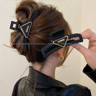 Mysterious guest ~ simple black grip, large size, advanced sense, online celebrity hairpin, shark clip headdress on the back of the head