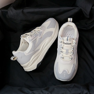 SELINE  รองเท้าผ้าใบผู้หญิง สีขาว พื้นหนา รองเท้าผ้าใบส้นสูงส้นหนา รองเท้าแฟชั่น ผูกเชือก 2023 NEW  สบาย คุณภาพสูง ทันสมัย Trendy B95F1ZB 37Z230910