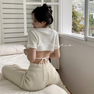 Lemon studio เสื้อครอป เสื้อแฟชั่นผู้หญิง เสื้อผ้าแฟชั่นผู้หญิง สไตล์เกาหลี อินสไตล์ เซ็กซี่มาก LHE0236