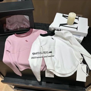 พร้อมส่ง ใหม่ เสื้อยืดแขนยาว เข้ากับทุกการแต่งกาย แฟชั่นฤดูใบไม้ผลิ และฤดูใบไม้ร่วง สไตล์เกาหลี และญี่ปุ่น สําหรับเด็กผู้หญิง 2023