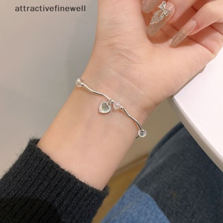 [attractivefinewell] สร้อยข้อมือ จี้คริสตัล รูปหัวใจ สีสันสดใส เหมาะกับของขวัญแฟนสาว สําหรับผู้หญิง