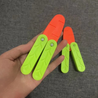 ของเล่นมีดแครอท 3D ขนาดเล็ก พับได้ สําหรับฝึกทักษะ